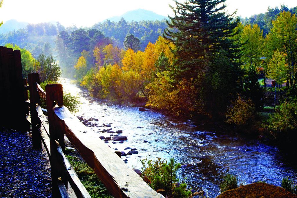 Hotel Beaver Brook On The River Estes Park Exterior foto
